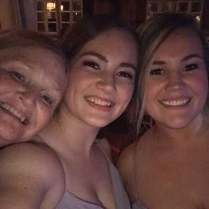 Meet your Posher, Katelyn